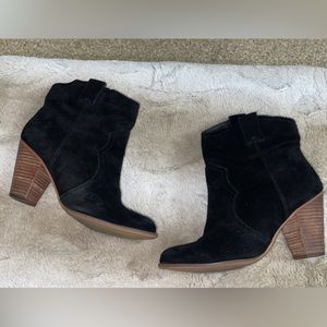 Nine West  Western Booties